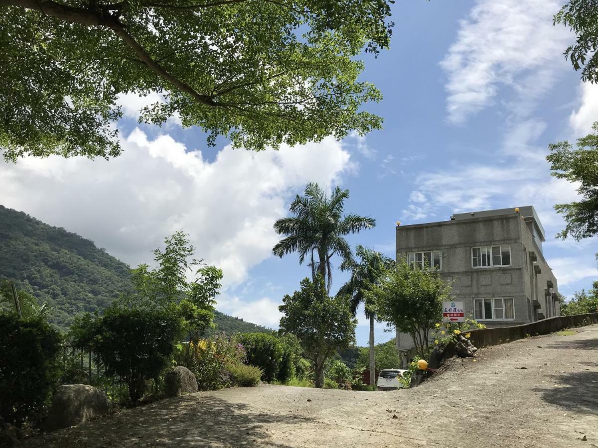Chihpen Lucky Hot Spring B&B Wenquan Exterior foto